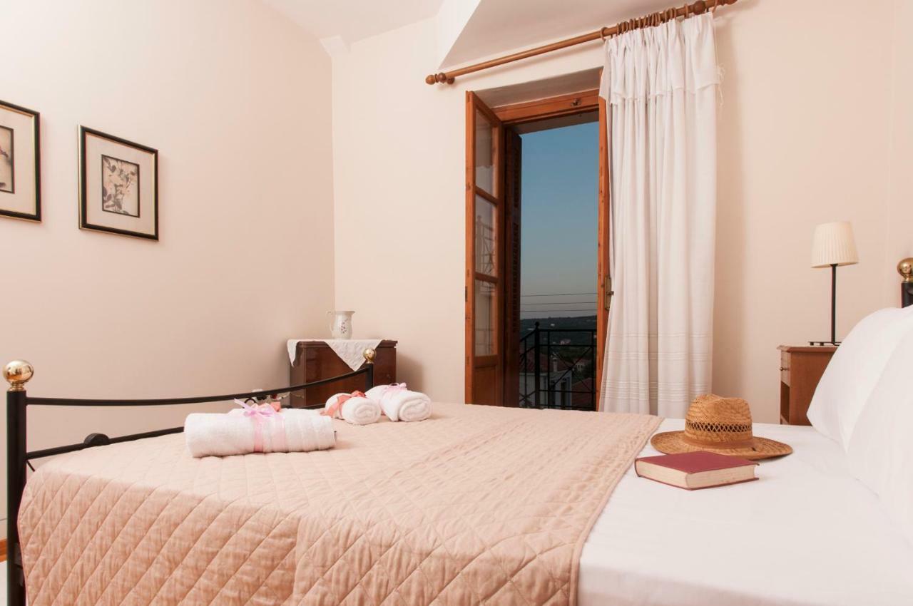 The House Of "Angelina", Magnificent View Of The Sea Apartment เมโธนี ภายนอก รูปภาพ